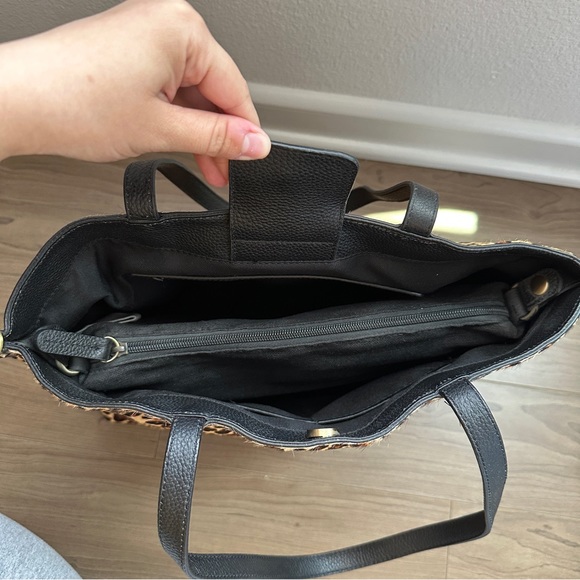 LUCKY BRAND Cedar Tote - Picture 4 of 5